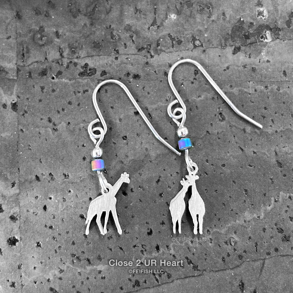 Close 2 UR Heart Giraffes Earrings