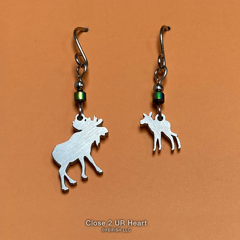 Close 2 UR Heart Moose Earrings